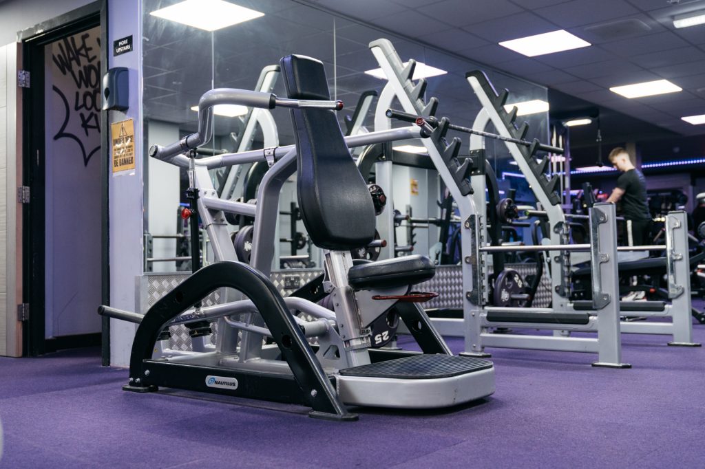 Strength machines at Vibes Gym